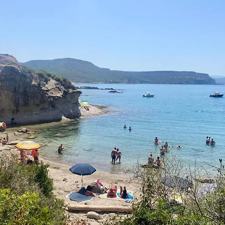 Casa Rosa Vakantiehuis Putzu Idu